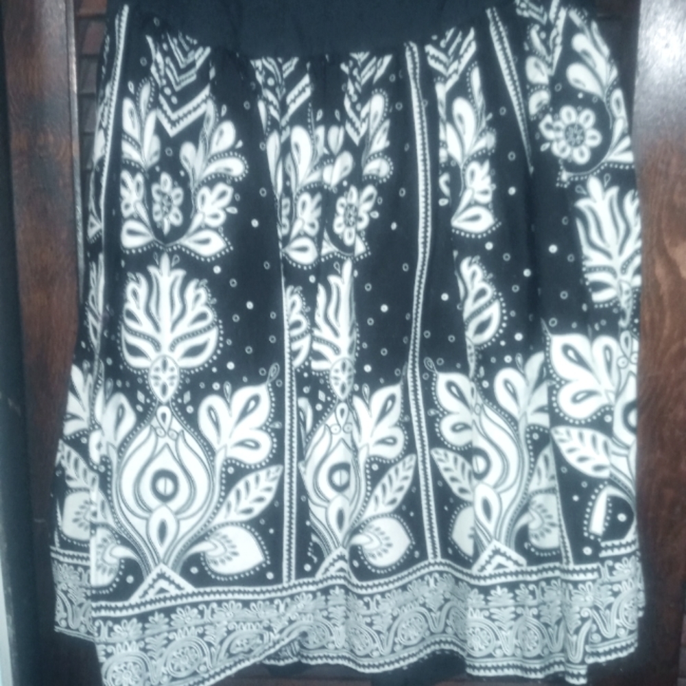 Petite fit and flare Skirt